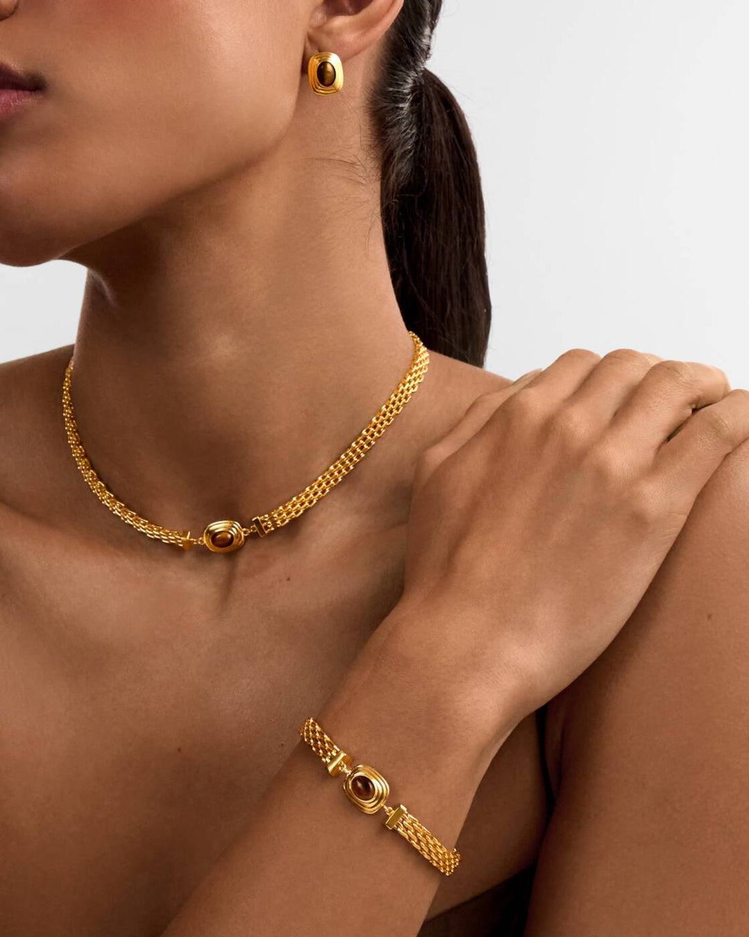 Katie Loxton Tiger's Eye Button Bracelet Gold Coated